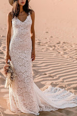 Boho Lace Open Back Mermaid Beach Wedding Dresses With Court Train
