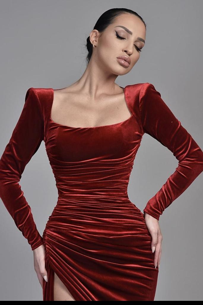 Burgundy Long Sleeves Square Neck Pleated High Slit Velvet Evening Dress