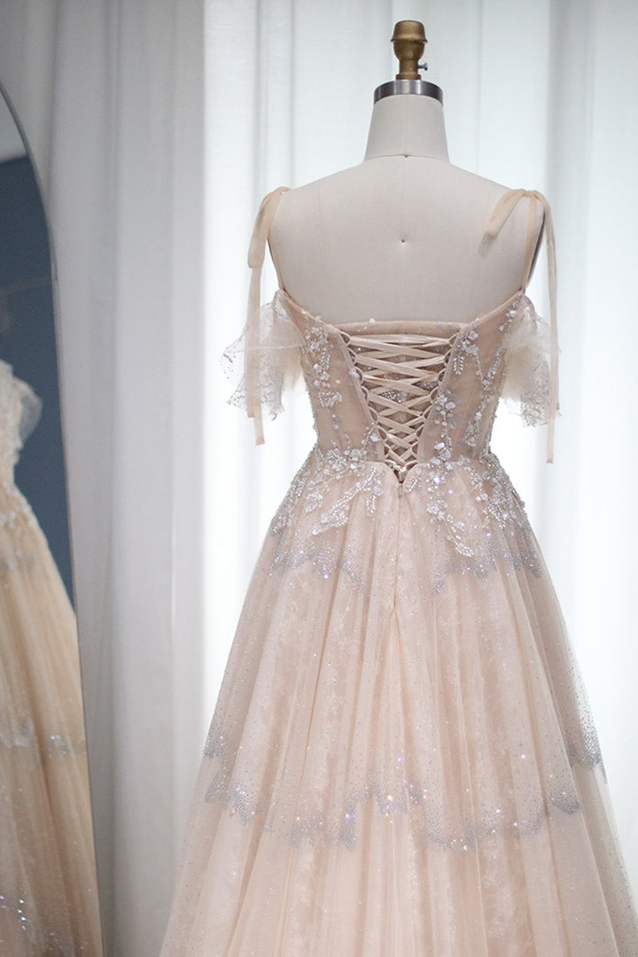 Champagne A Line Prom Dress Spaghetti Straps Evening Dress With Lace Appliques