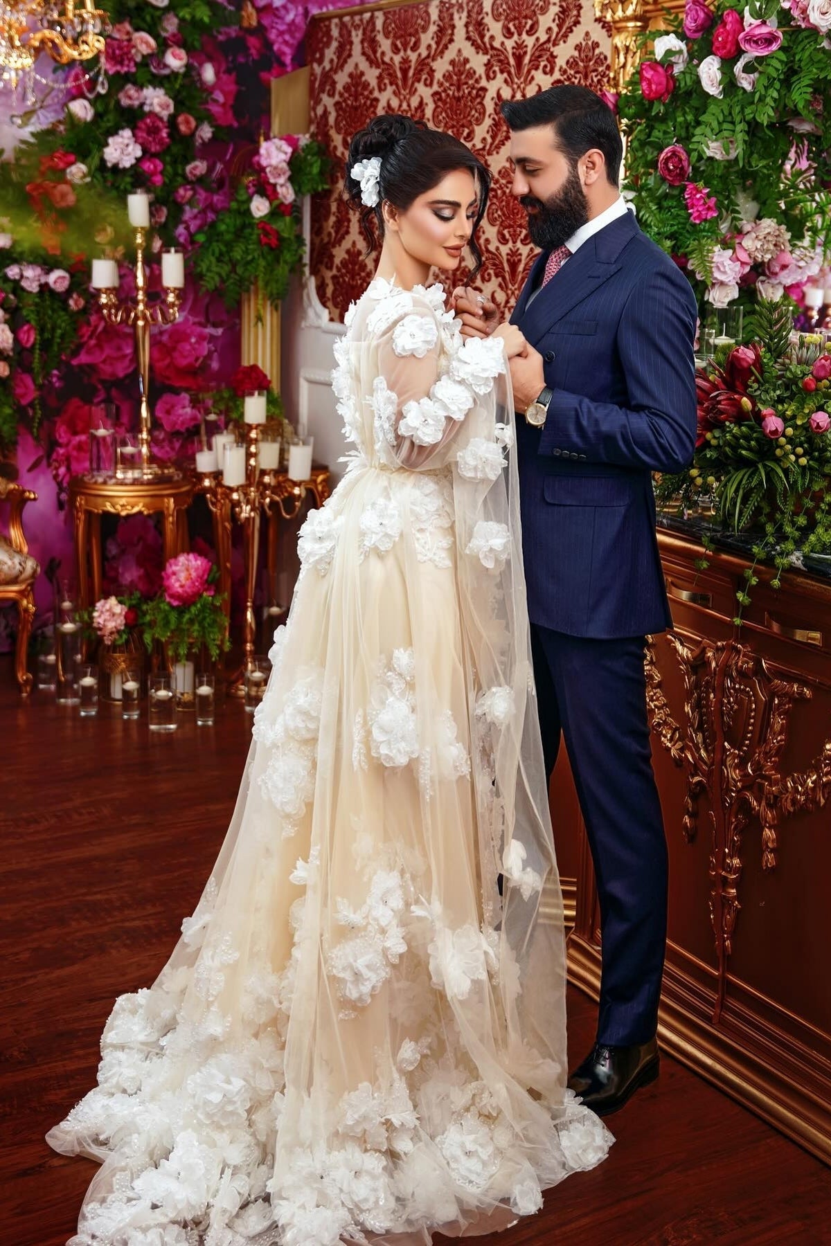 Champagne Wedding Dress A Line Square Beaded Illusion Sleeves Sequined Long Tulle Bridal Gown With 3D Flowers
