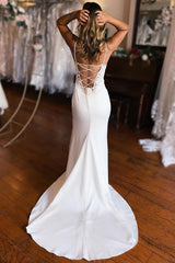 Classic White Lace-Up Back Beach Wedding Dress with Slit