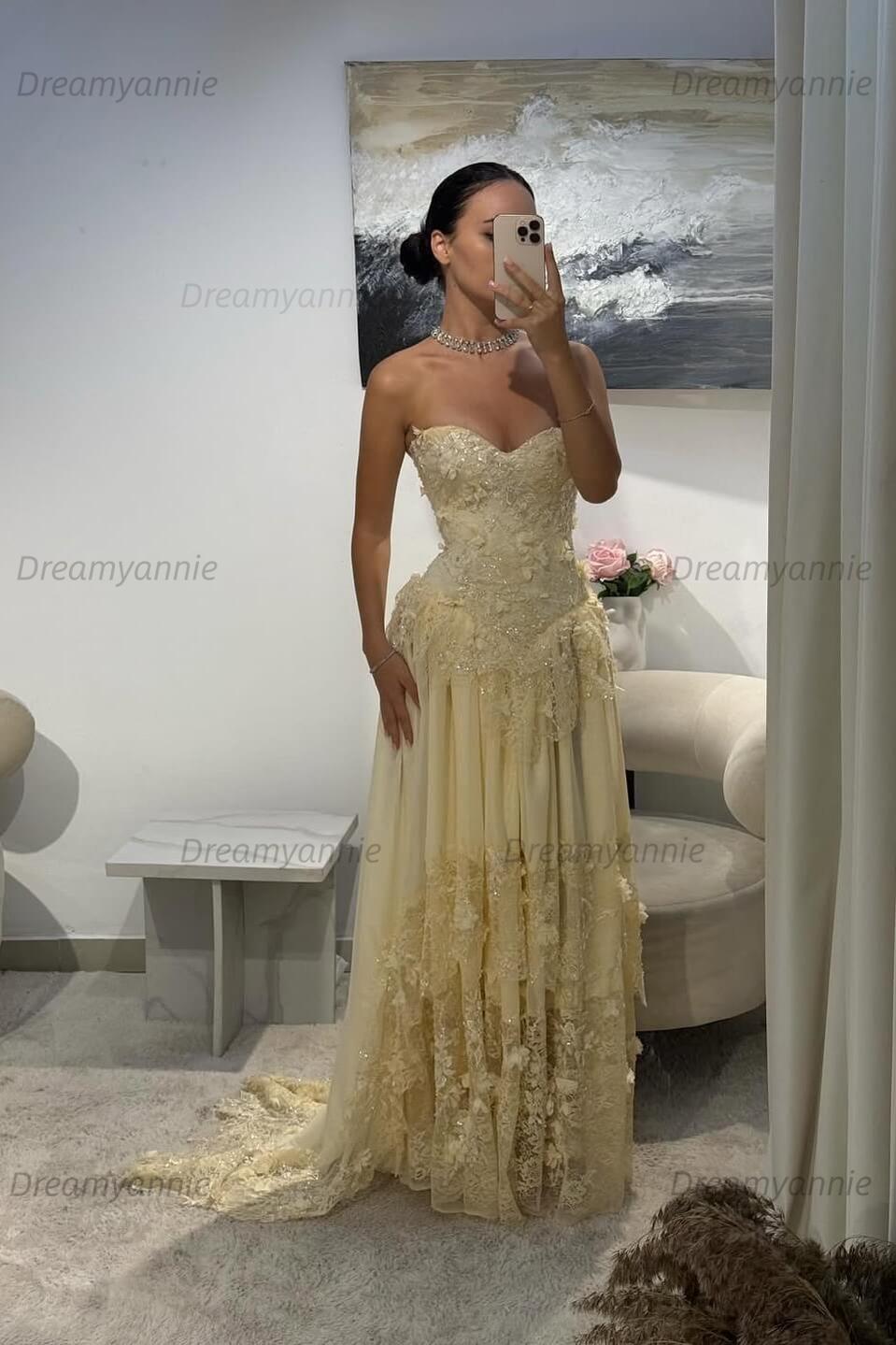 Yellow A Line Prom Dress Sleeveless Sweetheart Evening Dress With Lace Appliques
