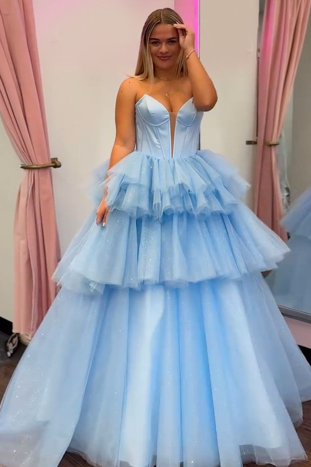Dreamyannie Blue Prom Dress Tiered A-Line Sweetheart Long Evening Dress