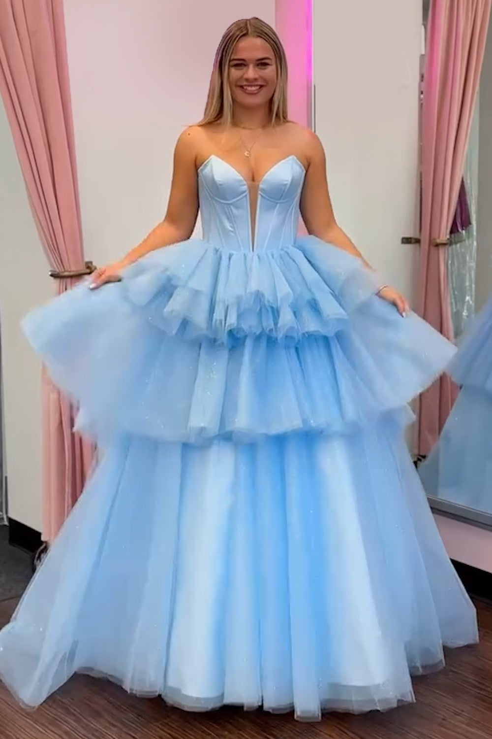 Dreamyannie Blue Prom Dress Tiered A-Line Sweetheart Long Evening Dress