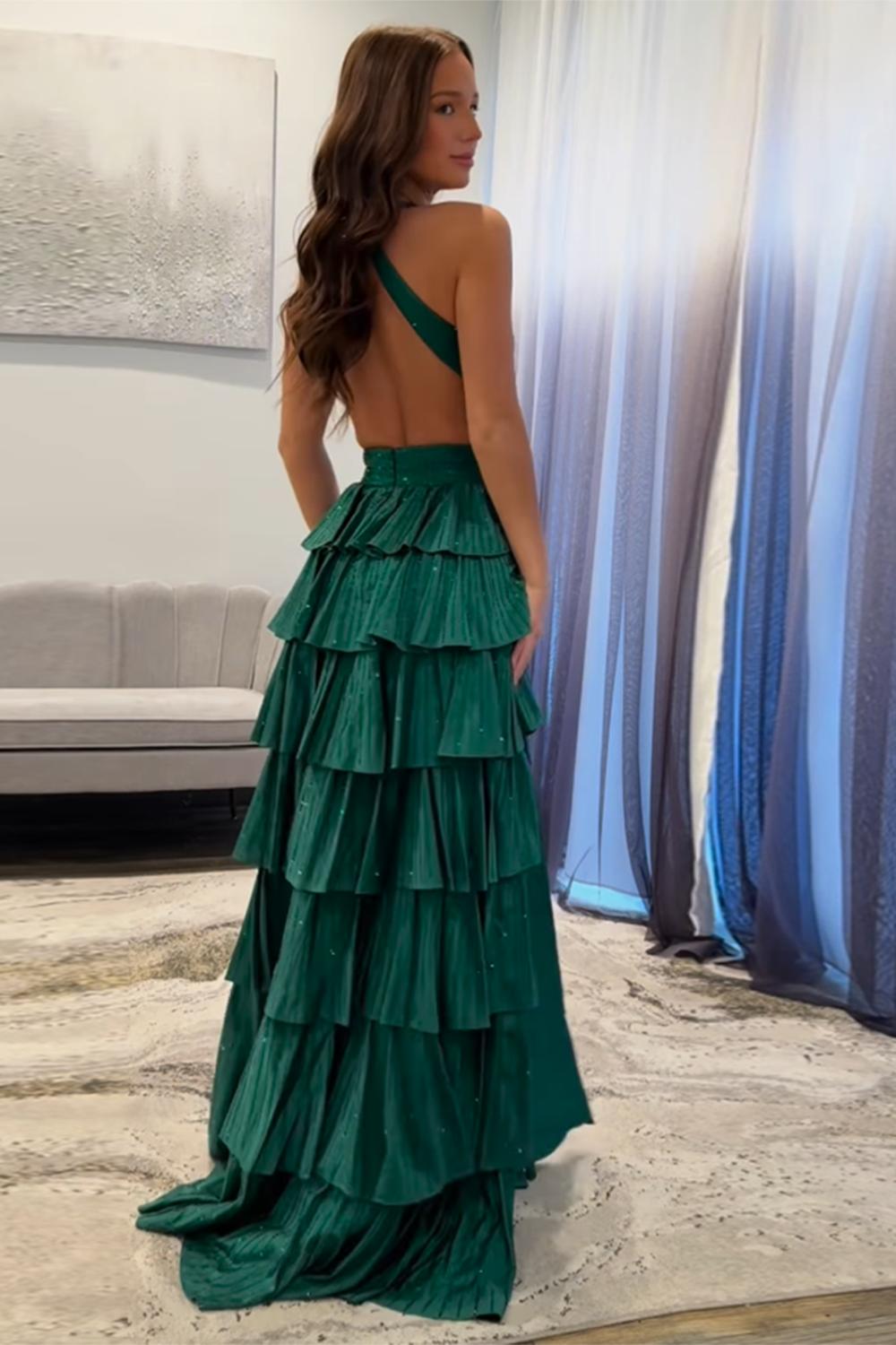 Dreamyannie Emerald Green Prom Dress Tiered A-Line Halter Long Formal Dress With Slit