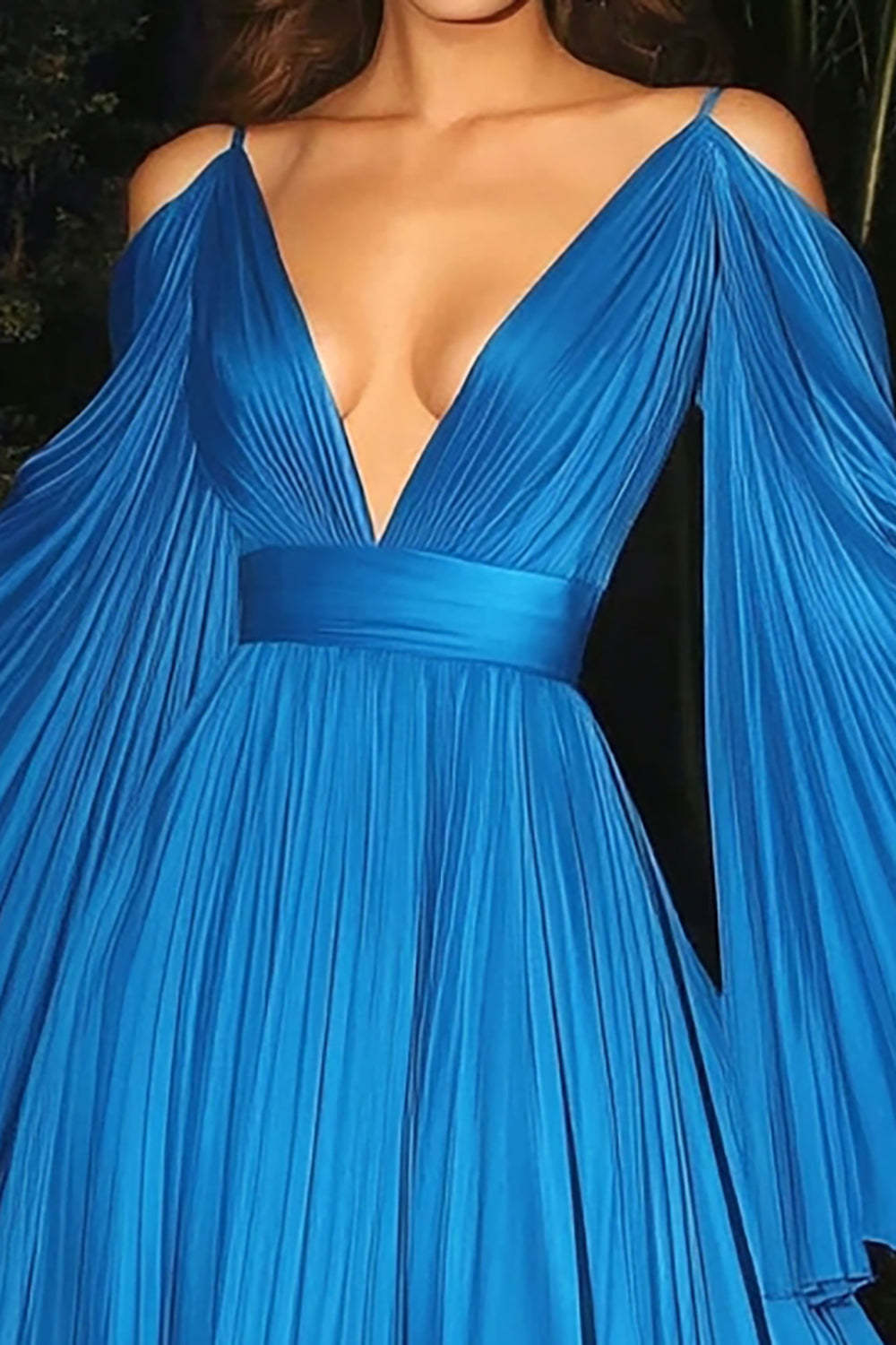 Dreamyannie Flutter Sleeves A Line V Neck Chiffon Pleated Wedding Guest Dress Carpet Dress