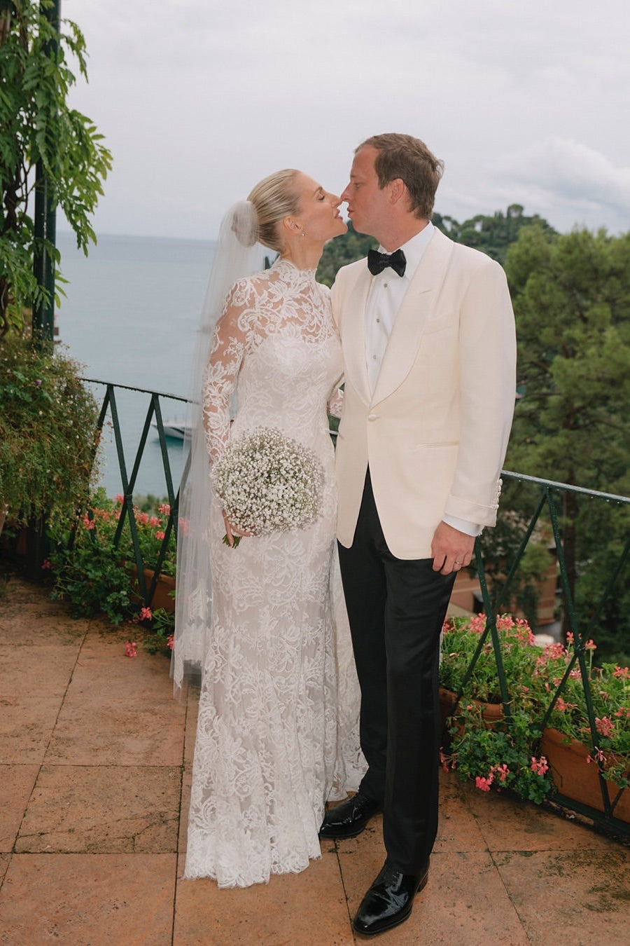 Dreamyannie Mermaid Beach Wedding Dress Long Sleeve High Neck Lace Bridal Gown