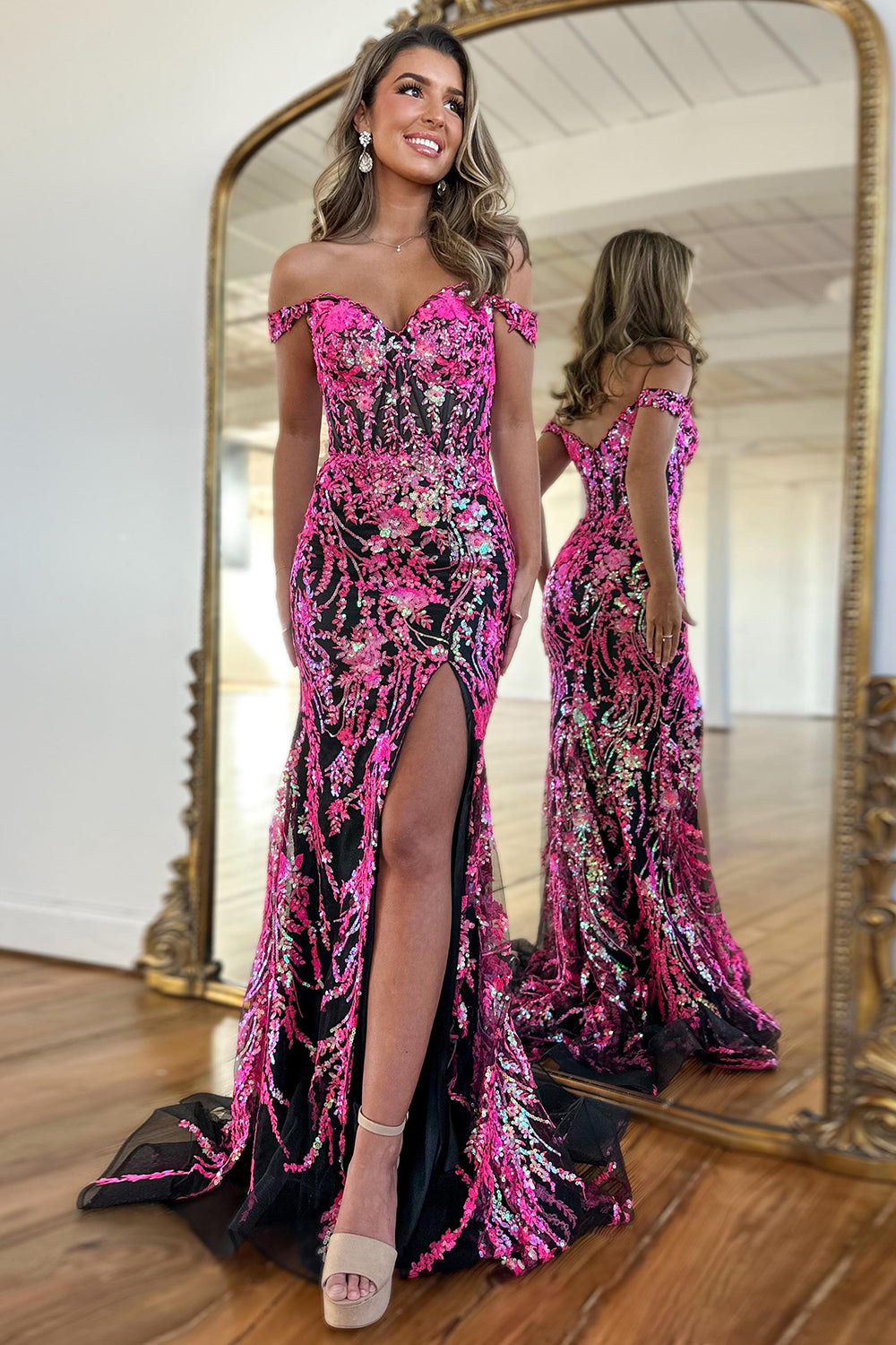 Dreamyannie Mermaid Red Prom Dress Long Appliqued Formal Dress With Slit
