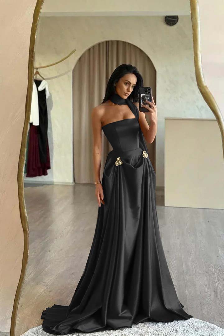 Dreamyannie Red Prom Dress Strapless A Line Sleeveless Floor Length Satin Simple Formal Dress With Sash