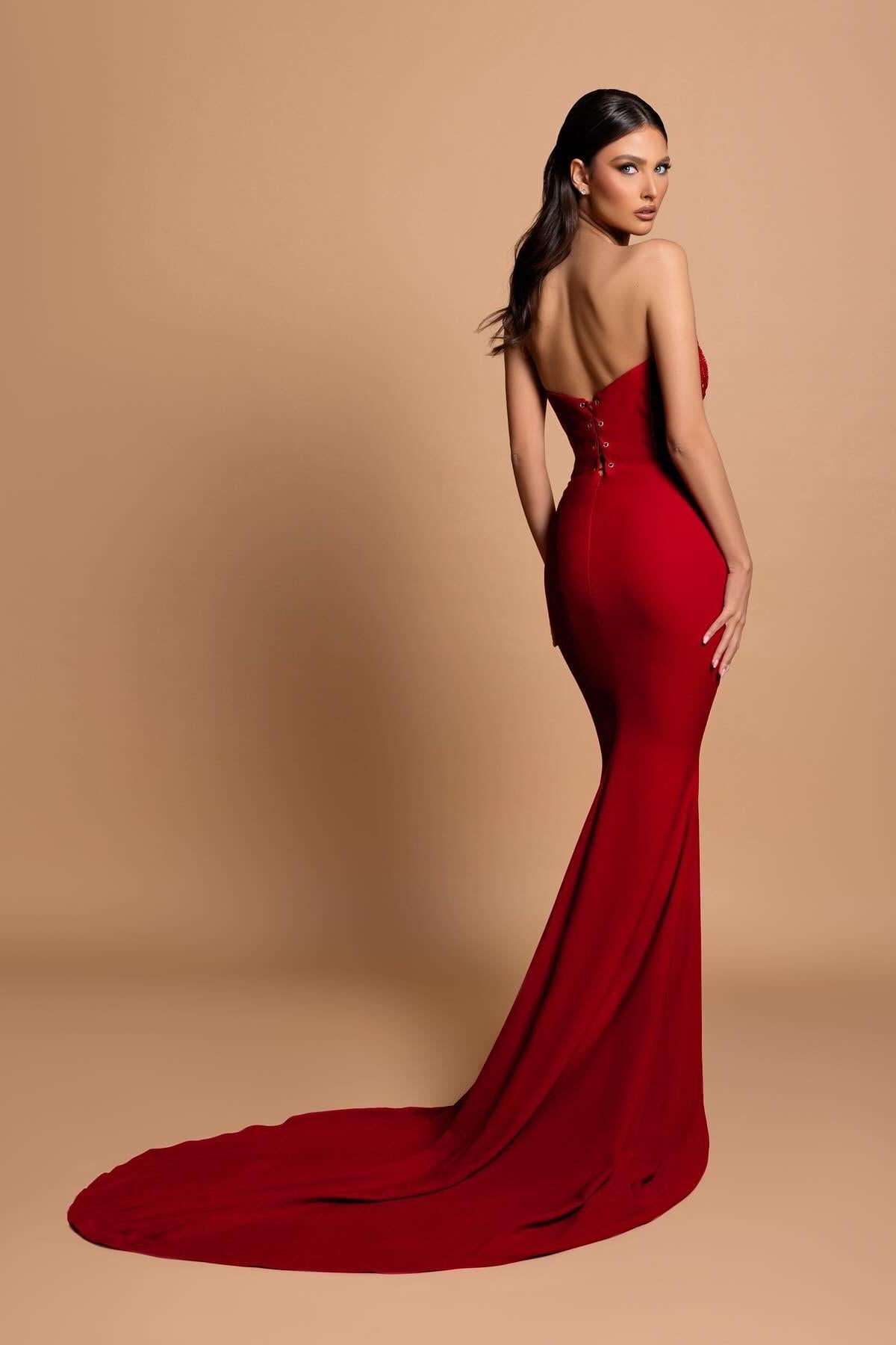 Dreamyannie Satin Sleeveless Mermaid Sweetheart Rhinestone Evening Dress