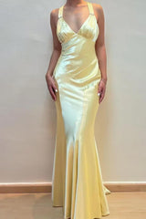 Dreamyannie V-Neck Cross Back Yellow Satin Prom Gown With Ruched Detailing Formal Evening Gown