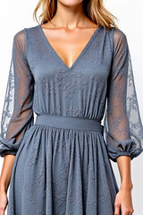 Dreamyannie V-Neck Knee-Length A Line Grey Formal Dress With Lace