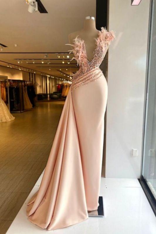 Dreamyannie V Neck Prom Dress Satin Sleeveless Formal Dress With Fur