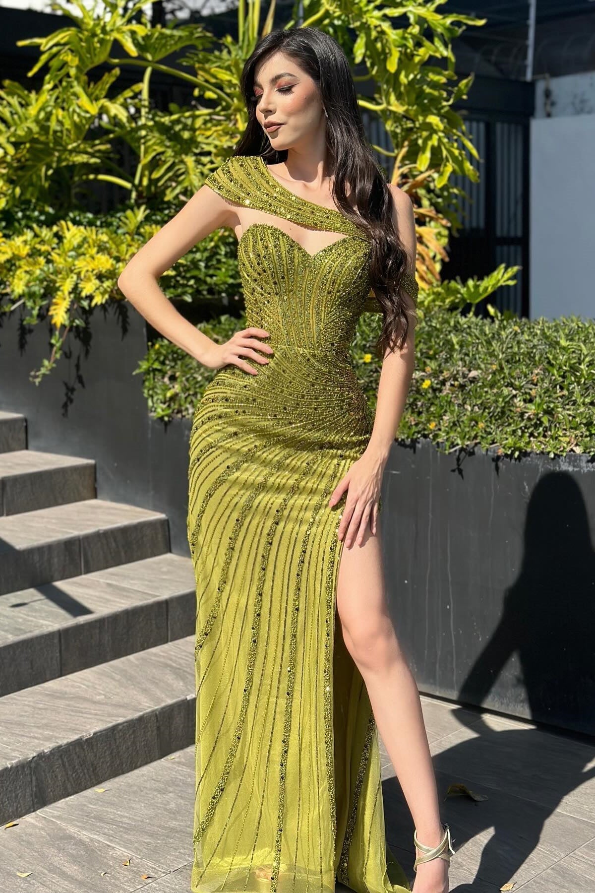 Dreamyannie Vintage Column Chiffon Satin Sweetheart Cap Sleeve Evening Dress With Sequined Split