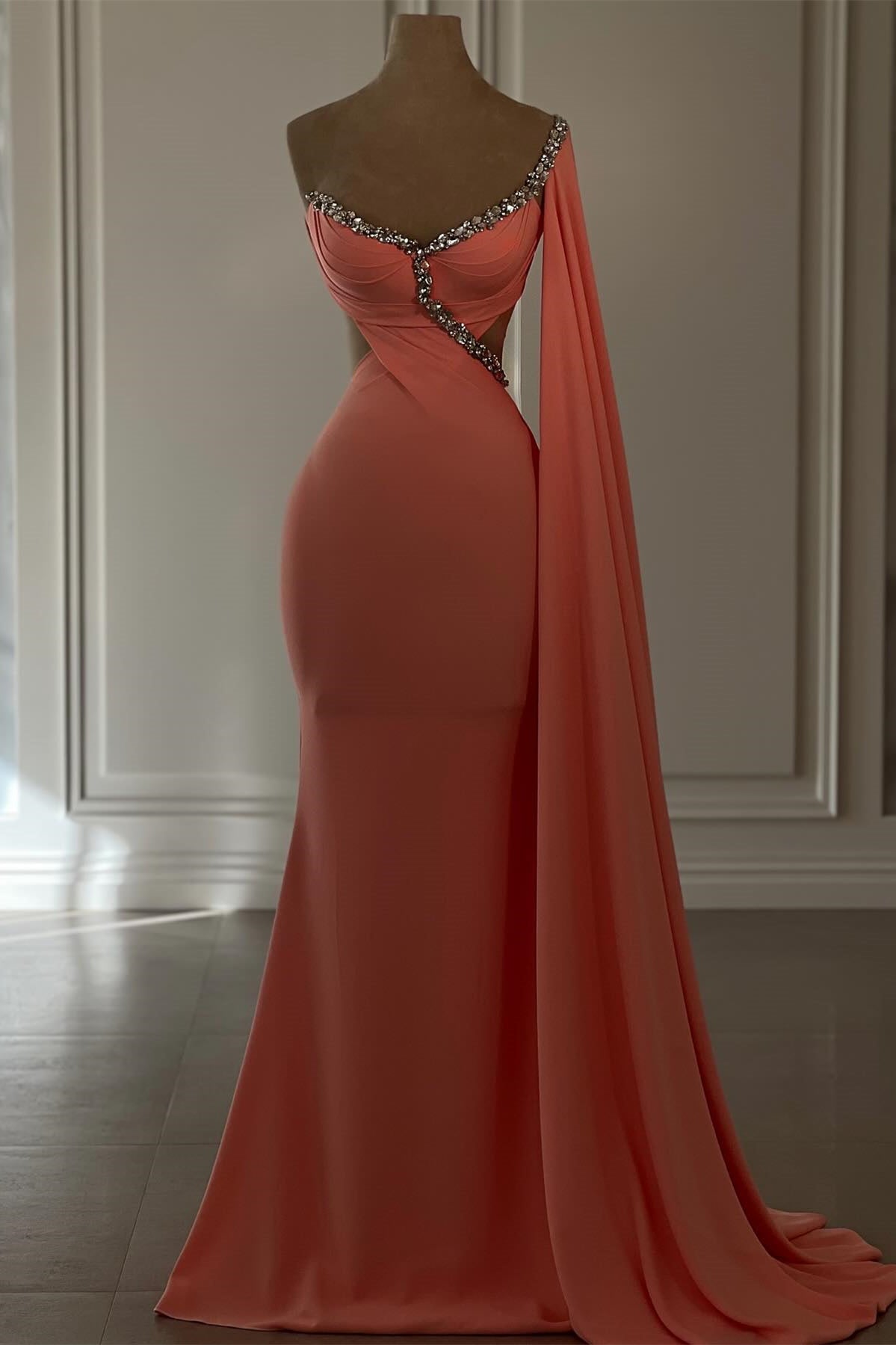 Dreamyannie Vintage Mermaid Chiffon Scoop Cap Sleeve Evening Dress With Rhinestone