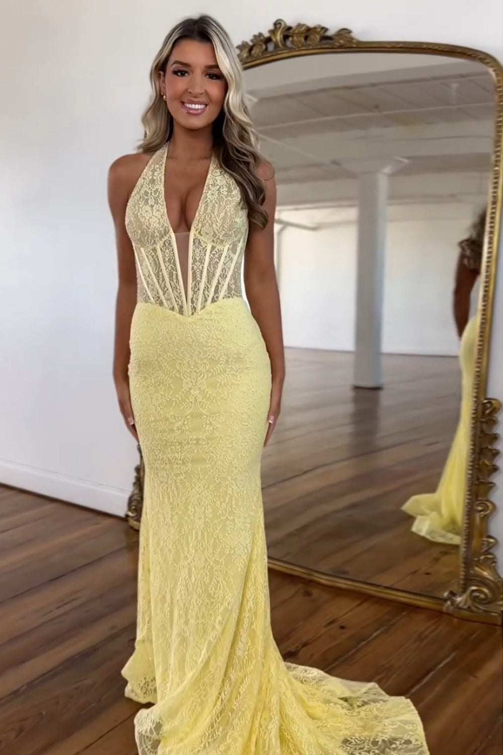 Dreamyannie Yellow Prom Dress Lace Mermaid Halter Corset Long Evening Dress