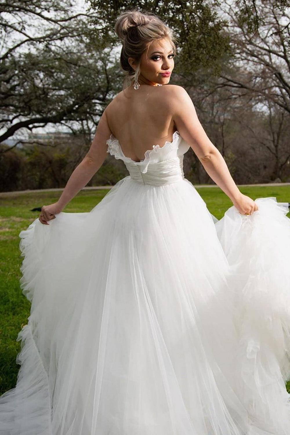 Effortless A-Line Strapless White Tulle Beach Wedding Dress