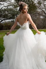 Effortless A-Line Strapless White Tulle Beach Wedding Dress
