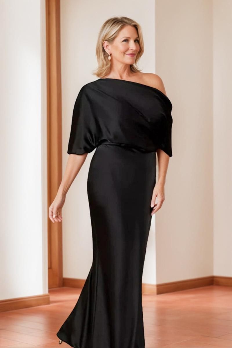 Elegant Plus Size Mother of the Bride One-Shoulder Sheath Dress with 1/2 Sleeves