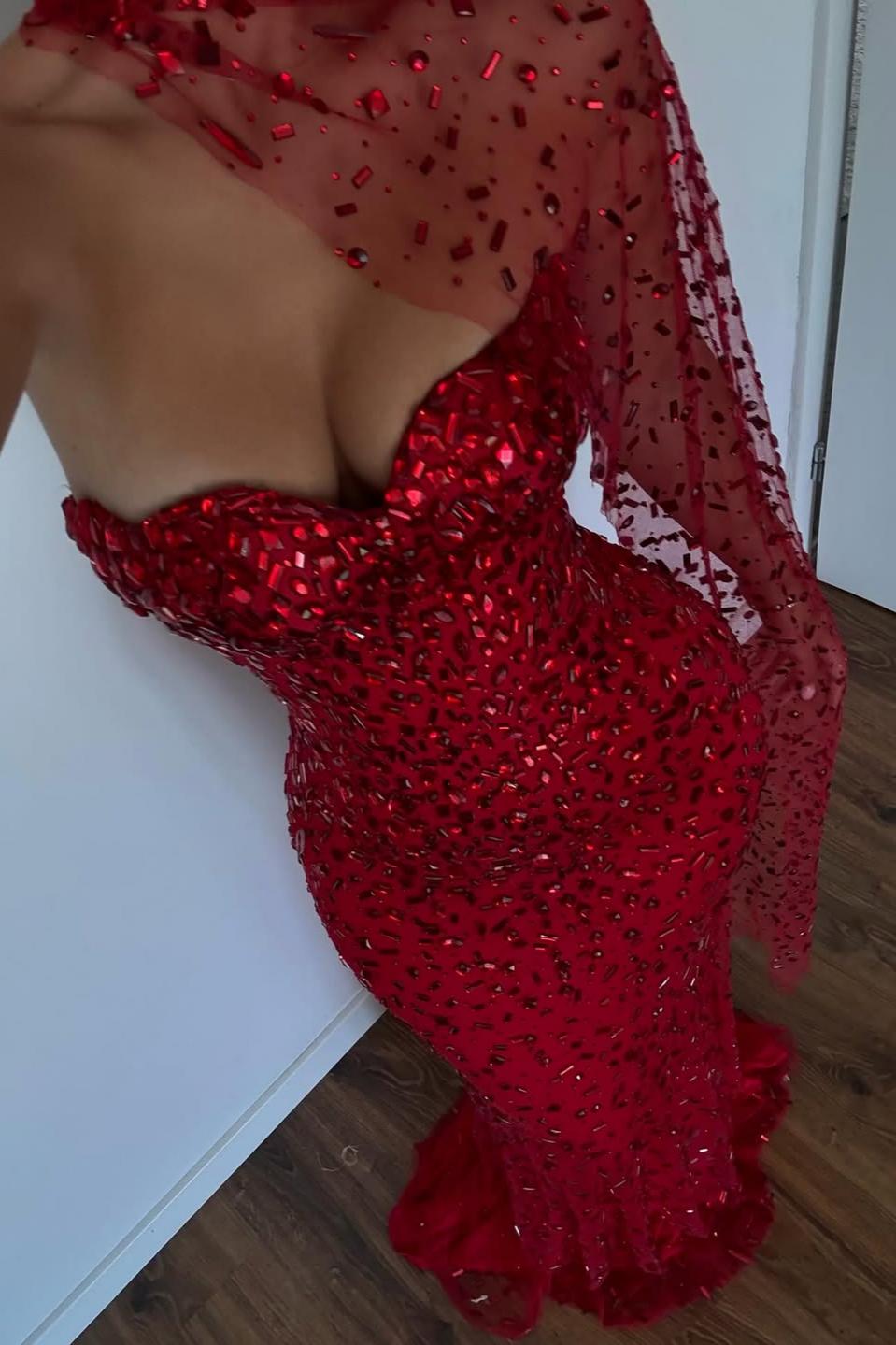 Elegant Red Sweetheart Beaded Fitted Mermaid Prom Dress With Scarf Formal Evening Gown