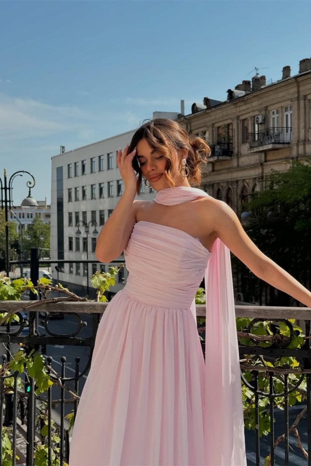 Elegant Strapless A-Line Chiffon Long Prom Dress With Scarf Detail Formal Evening Gown