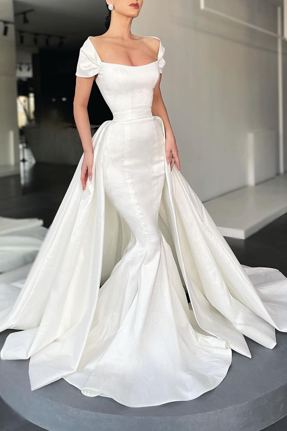 Elegant Wedding Dresses: Simple Satin Wrap
