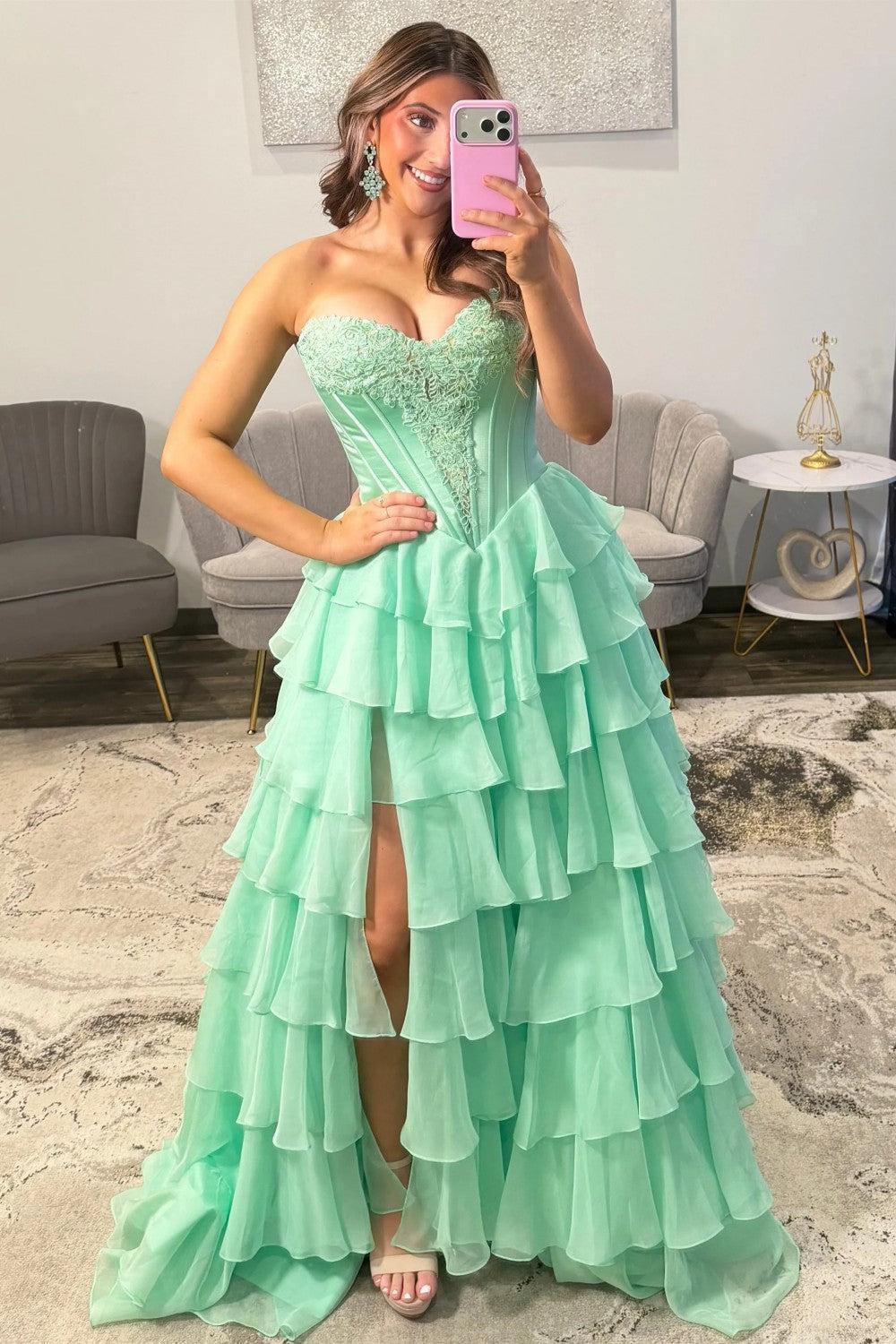 Emerald Green Sweetheart Corset Prom Dress With Tiered Ruffles And High Slit Formal Evening Gown