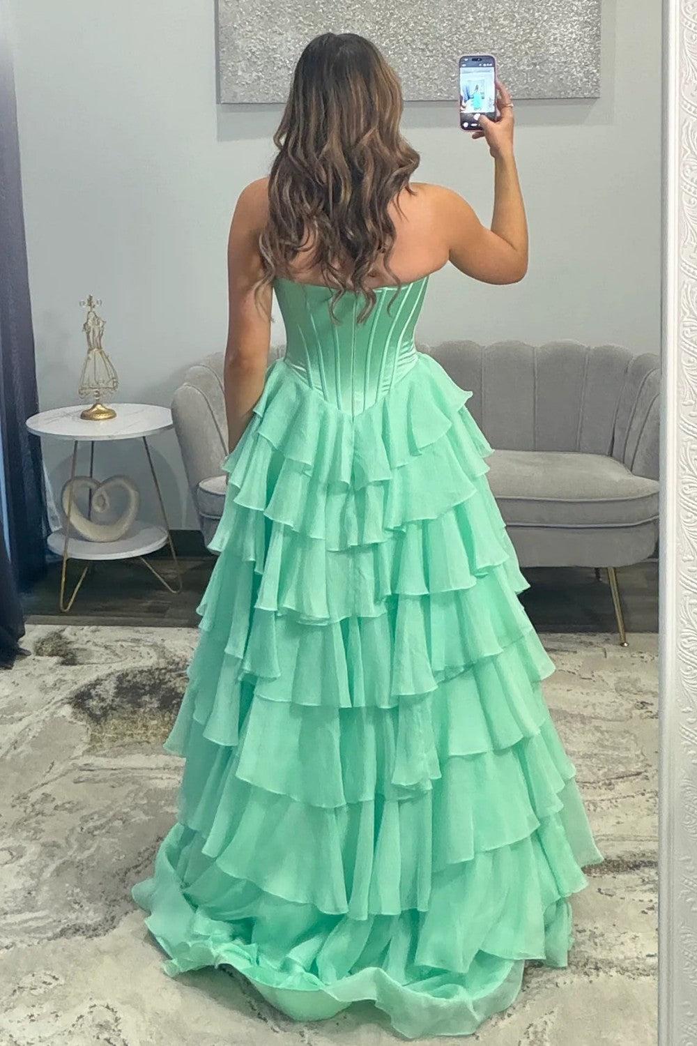 Emerald Green Sweetheart Corset Prom Dress With Tiered Ruffles And High Slit Formal Evening Gown