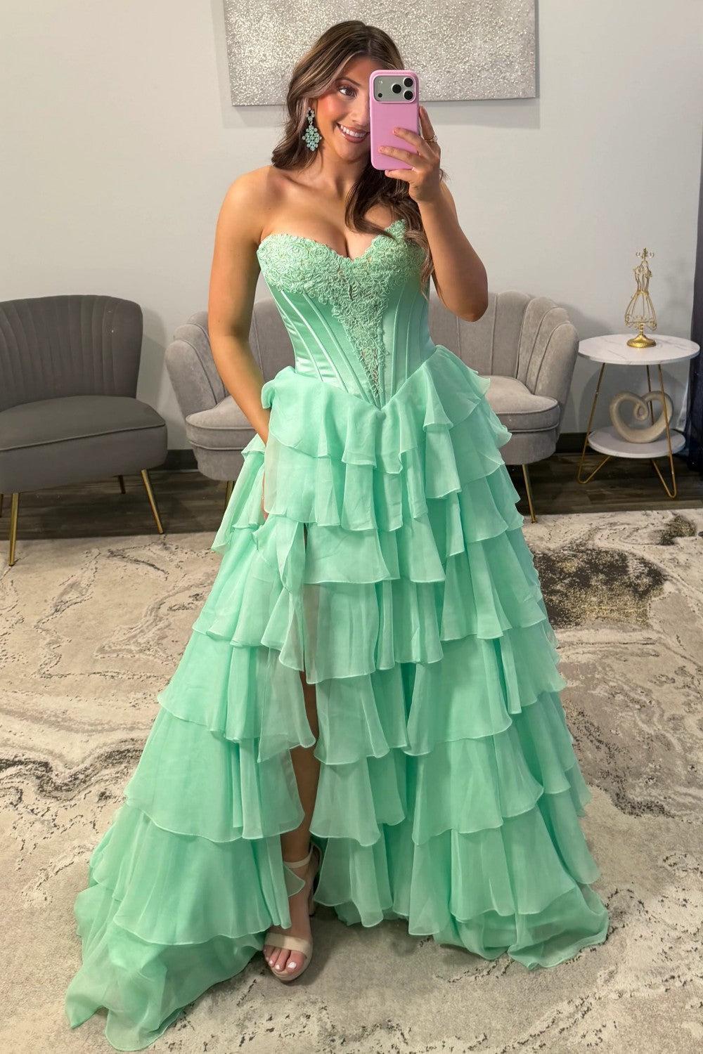 Emerald Green Sweetheart Corset Prom Dress With Tiered Ruffles And High Slit Formal Evening Gown
