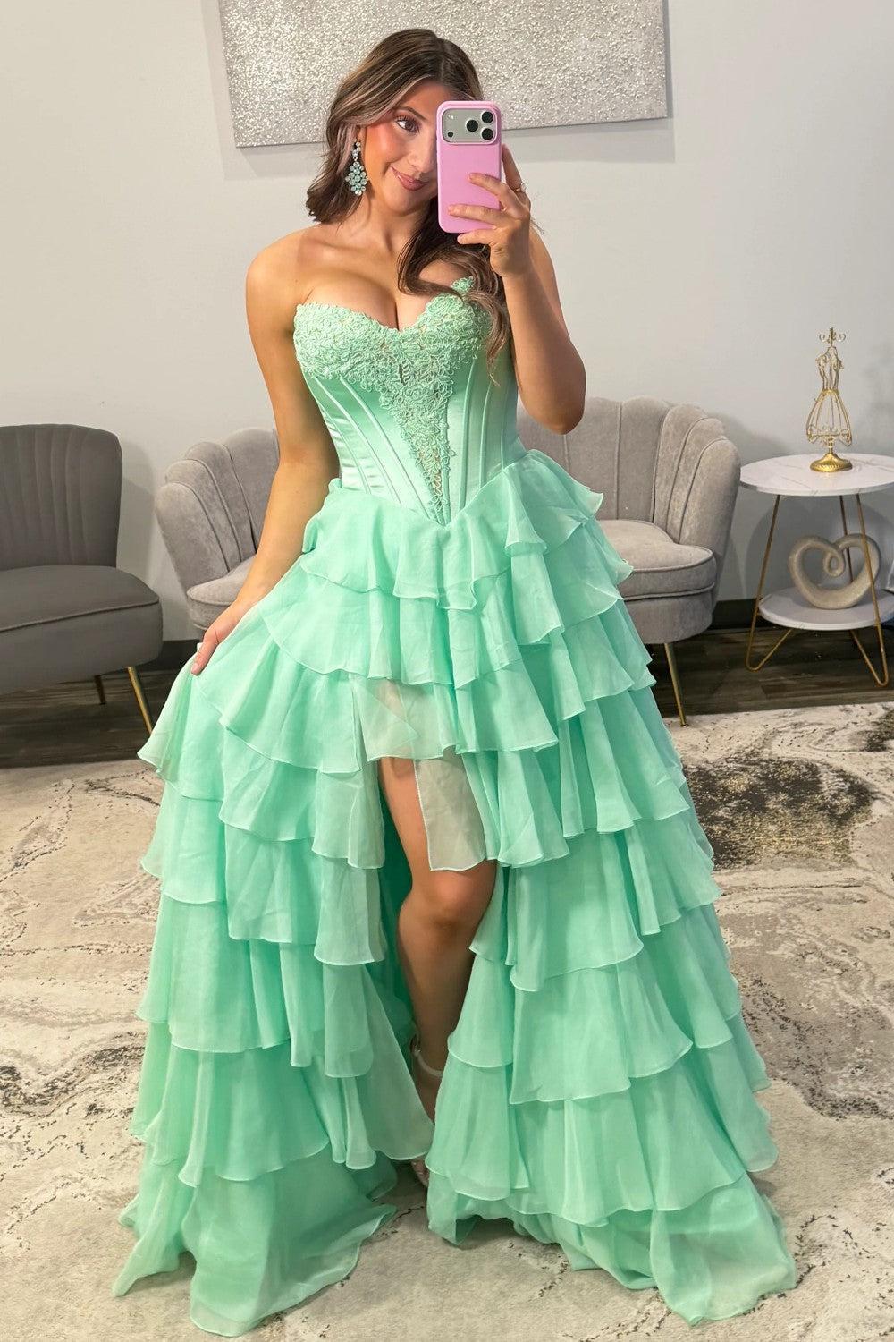 Emerald Green Sweetheart Corset Prom Dress With Tiered Ruffles And High Slit Formal Evening Gown