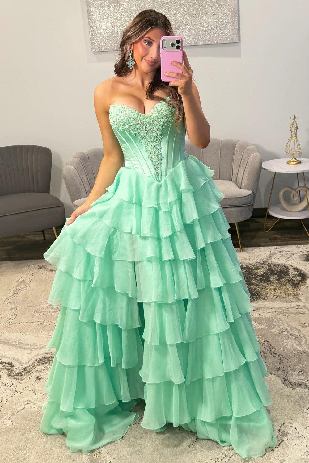 Emerald Green Sweetheart Corset Prom Dress With Tiered Ruffles And High Slit Formal Evening Gown