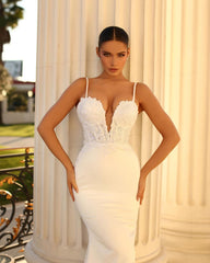 Fabulous Ivory Beach Wedding Dress Mermaid Spaghetti Straps Lace Bridal Dress