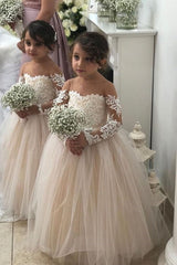 Ivory Long Sleeves A Line Tulle Flower Girl Dress with Appliques