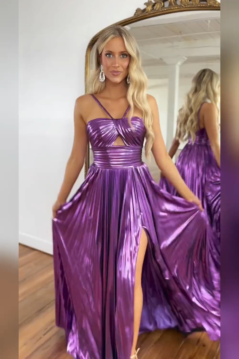 Glitter Metallic Green Prom Dress Pleated Backless Long Formal Dress With Slit