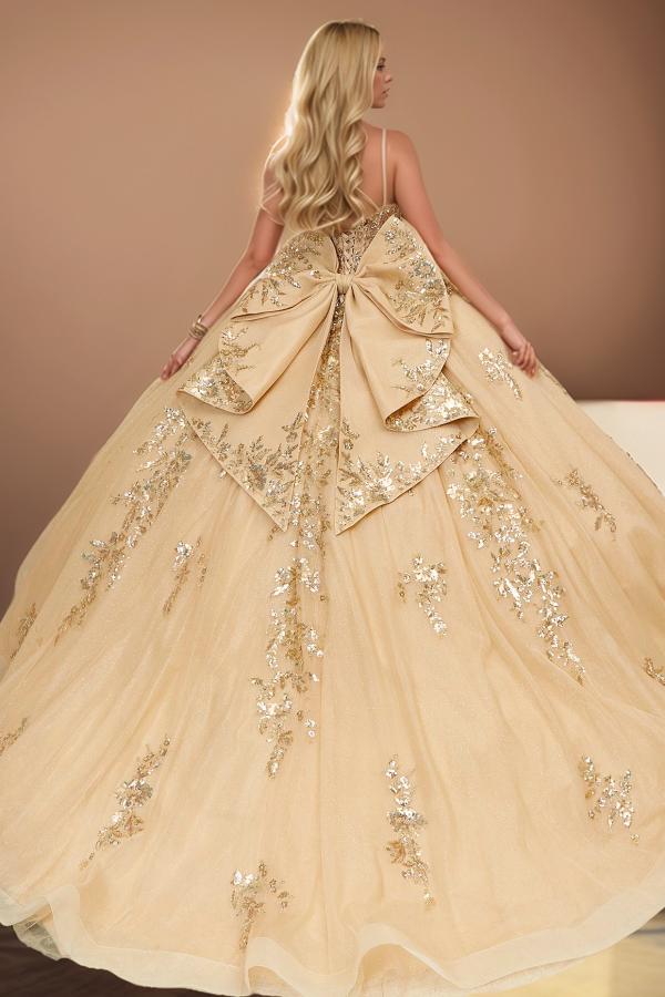 Gorgeous & Luxury Ball Gown Sweetheart Neck Spaghetti Straps Sequins Lace Appliques Bown Knot Gold Tulle Quinceanera Dress Evening Dress For Sweet 16