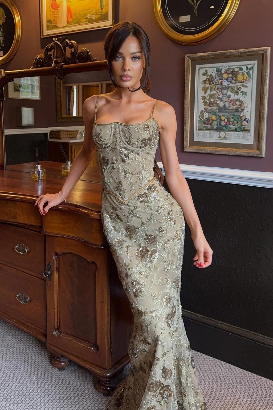 Gorgeous Mermaid Spaghetti Straps Green Lace Long Prom Dress With Appliques Formal Evening Gown
