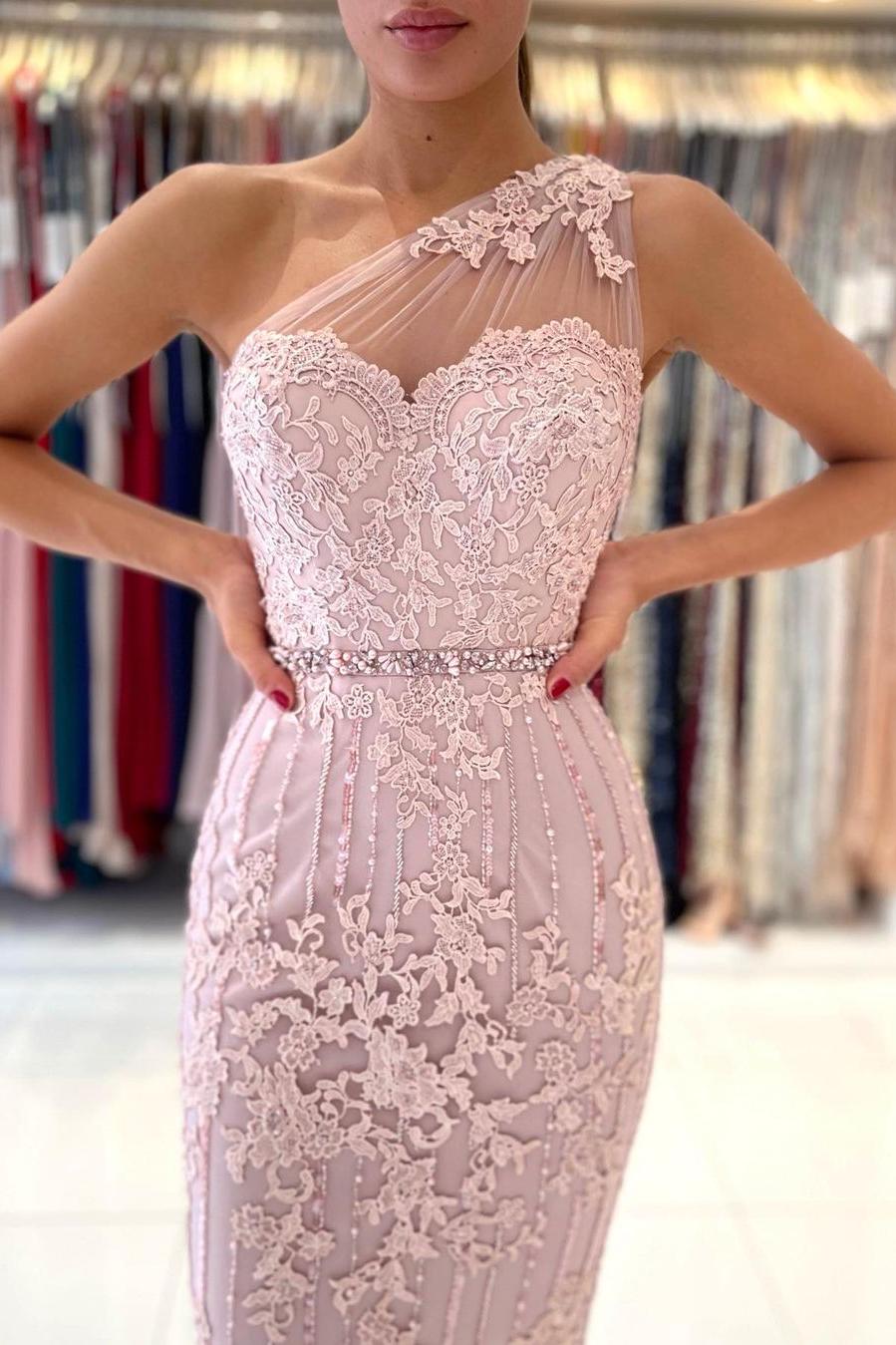 Gorgeous One Shoulder Lace Sheath Prom Dress With Crystal