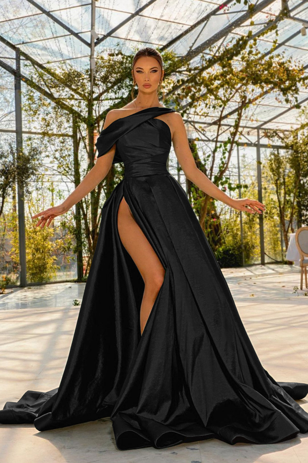 Green A Line Prom Dress Asymmetric Neck Satin Evening Dress