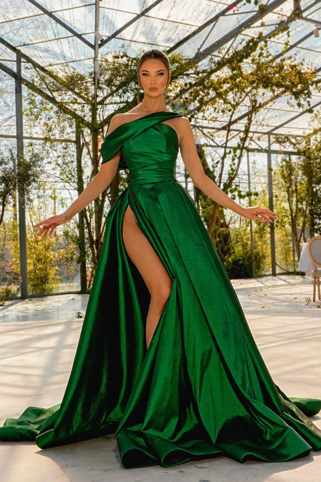 Green A Line Prom Dress Asymmetric Neck Satin Evening Dress