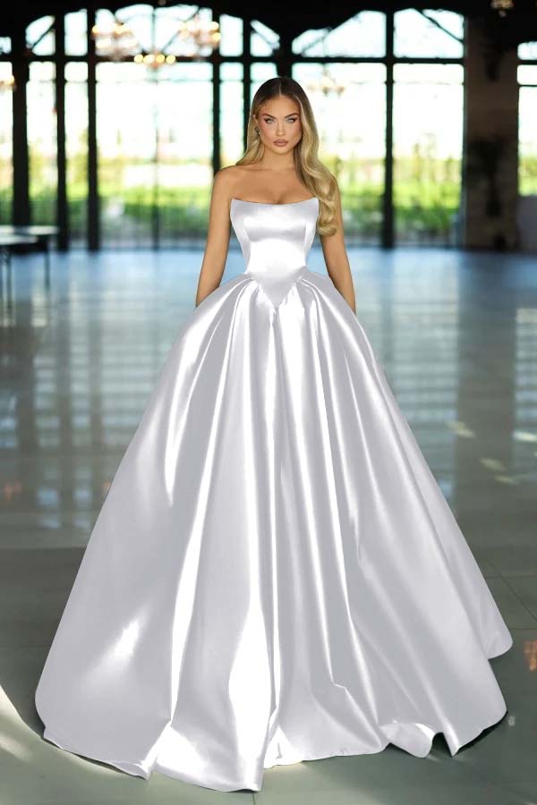 Green Ball Gown Prom Dress Sleeveless Strapless Satin Evening Dress
