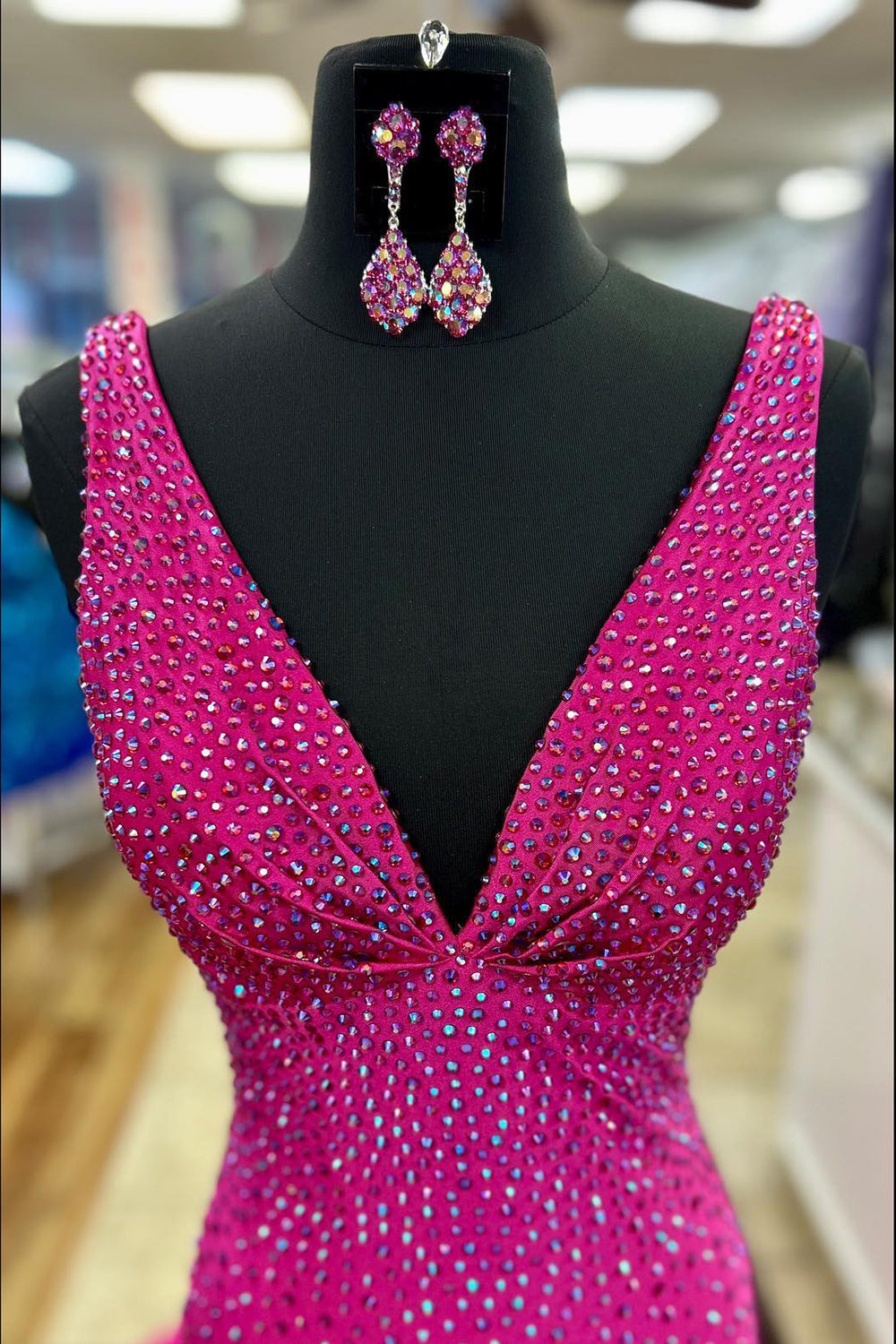 Green Beaded Mermaid V-Neck Backless Long Prom Dress