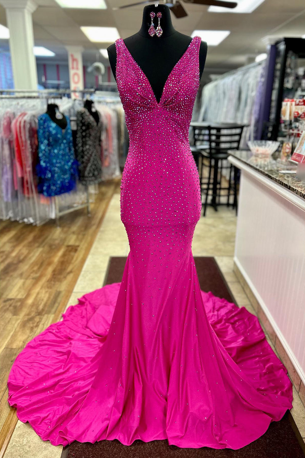 Green Beaded Mermaid V-Neck Backless Long Prom Dress