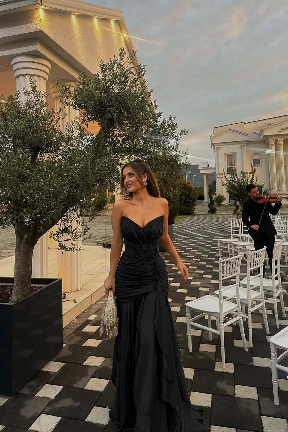 Green Mermaid Prom Dress Sleeveless Sweetheart Ruffled Evening Dress