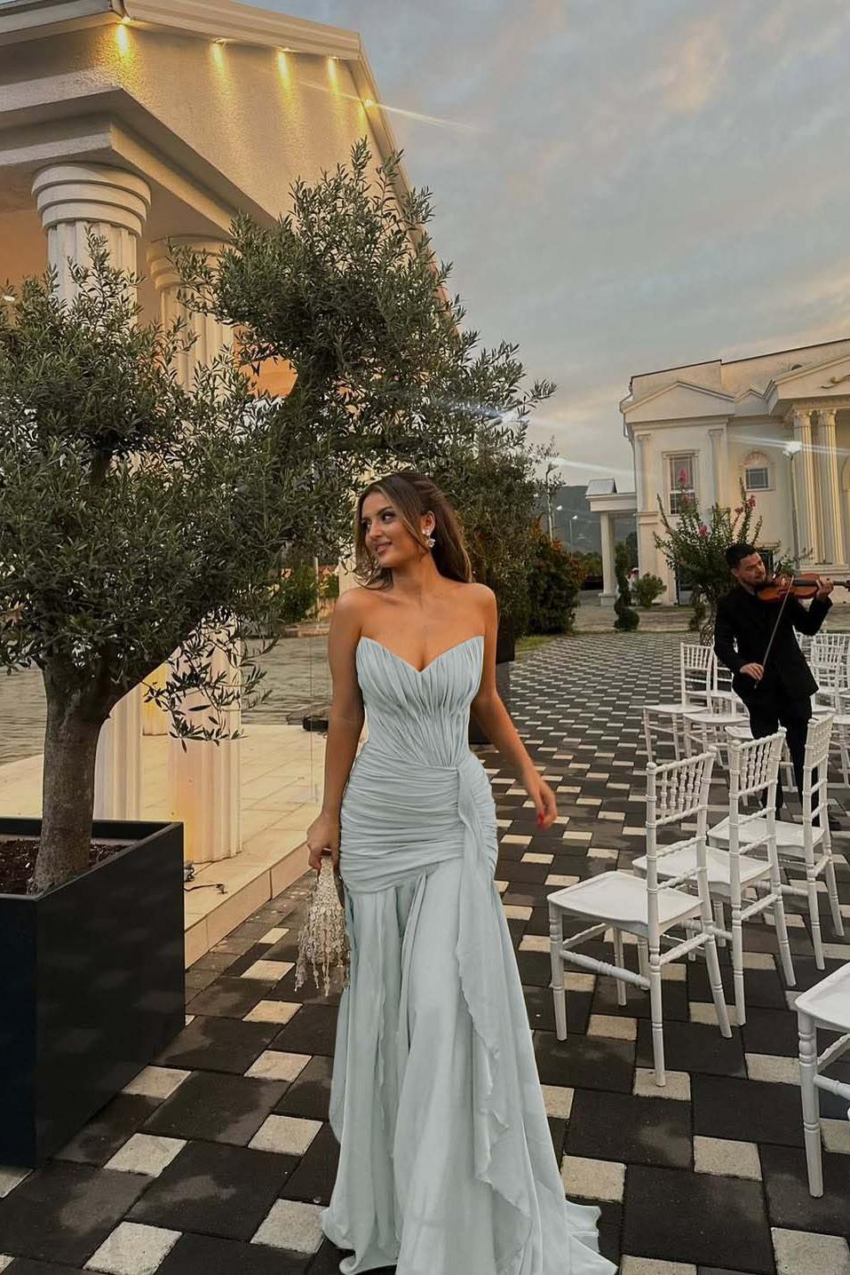 Green Mermaid Prom Dress Sleeveless Sweetheart Ruffled Evening Dress