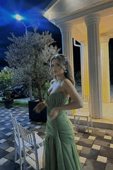 Green Mermaid Prom Dress Sleeveless Sweetheart Ruffled Evening Dress