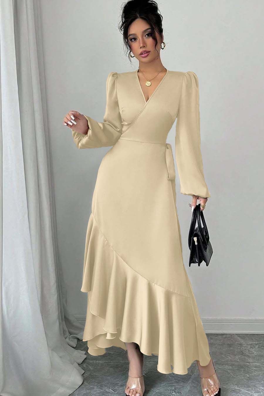 Green Sheath/Column Prom Dress Long Sleeve V Neck Satin Evening Dress