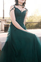 Dark Green A Line Spaghetti Straps Long Prom Dress with Appliques