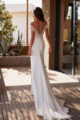 Illusion Neck Short Sleeves Sweep Train Elastic Satin Beach Wedding Dresses With Beading