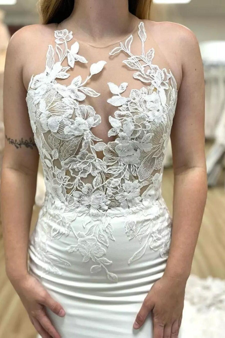Ivory Beach Wedding Dress Mermaid Crew Neck Bridal Dress with Appliques