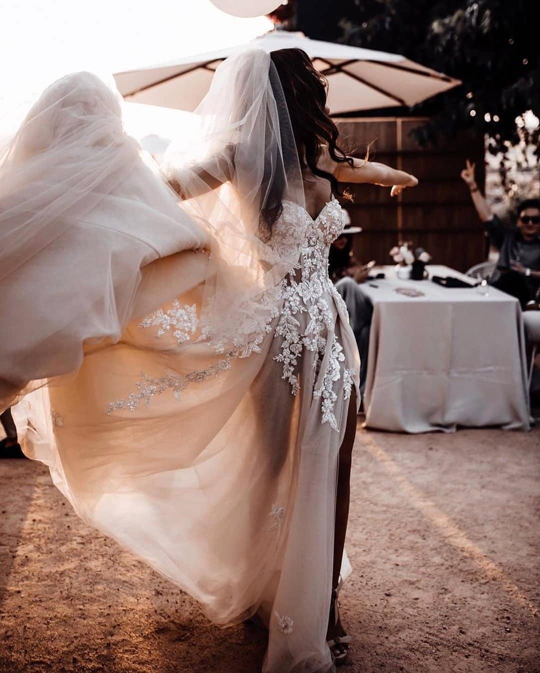 Ivory Beach Wedding Dress Sweetheart Boho Tulle Lace Appliques A Line Bridal Dress